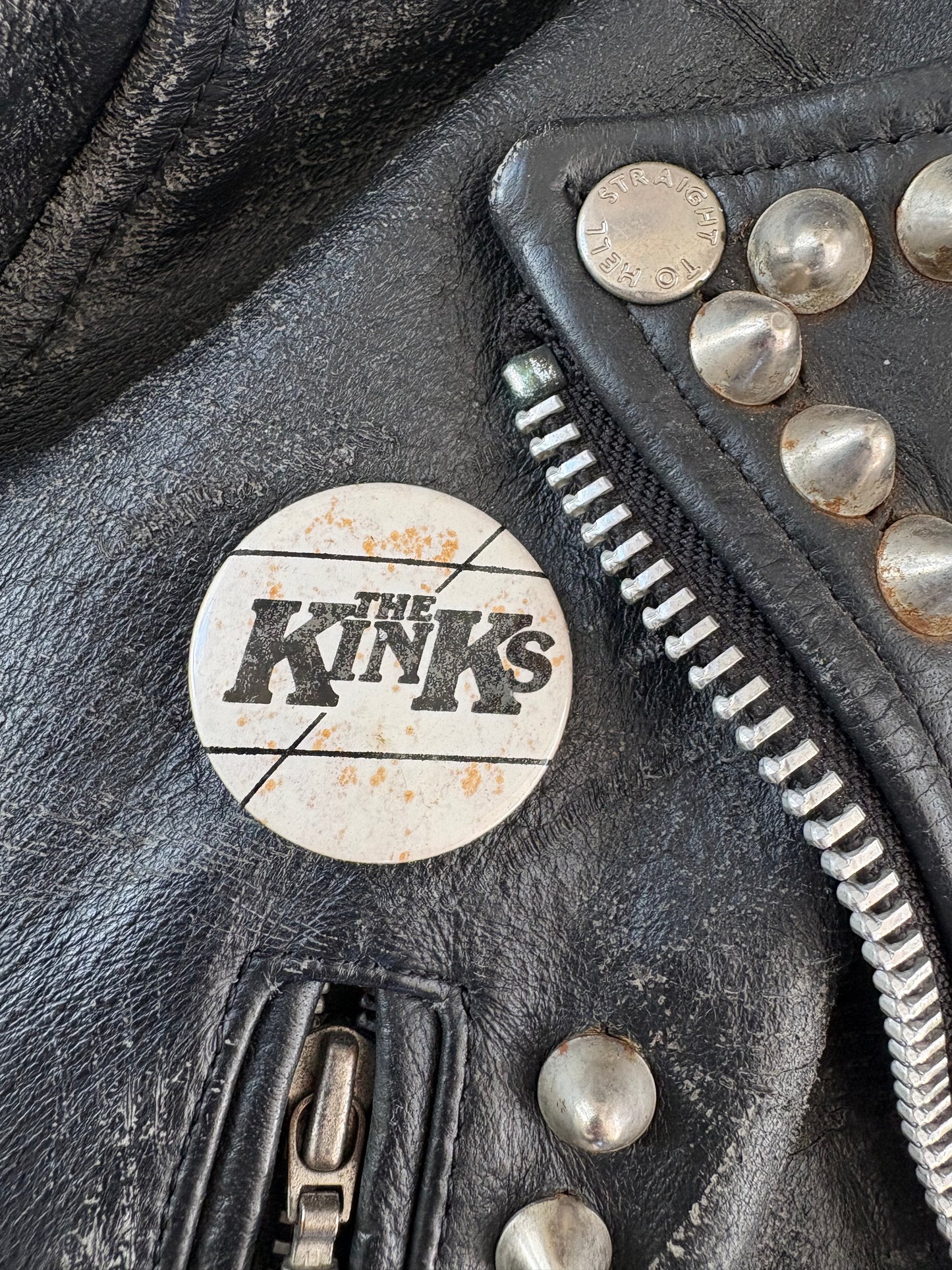 Vintage Kinks Button